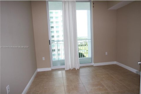 Copropriété à vendre à Hallandale Beach, Floride: 3 chambres, 137.59 m2 № 1075218 - photo 7