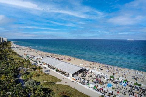 Condo in Miami Beach, Florida, 1 bedroom  № 1099363 - photo 7