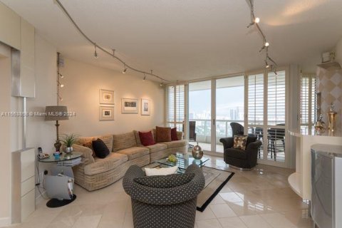 Condo in Aventura, Florida, 3 bedrooms  № 1099410 - photo 14