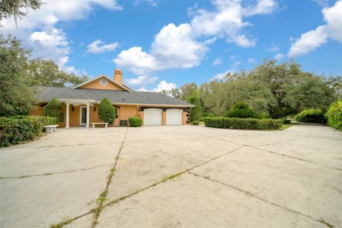 Villa ou maison à vendre à Ocala, Floride: 3 chambres, 238.67 m2 № 1424325 - photo 8