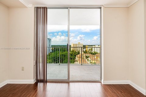 Condo in Aventura, Florida, 2 bedrooms  № 1058338 - photo 26