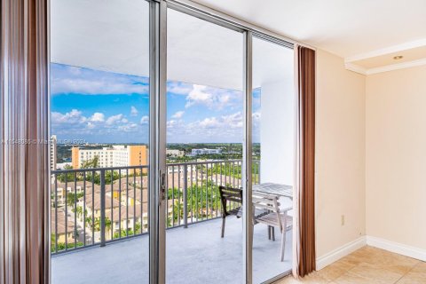 Condo in Aventura, Florida, 2 bedrooms  № 1058338 - photo 28