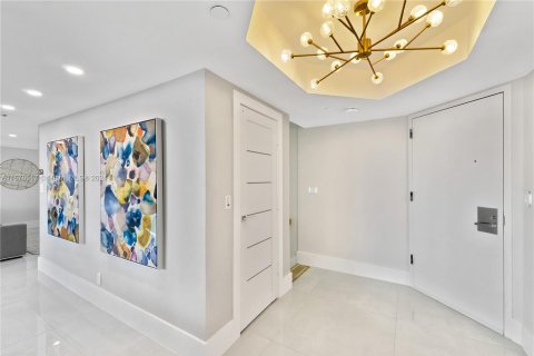 Copropriété à vendre à Aventura, Floride: 3 chambres, 229.47 m2 № 1408328 - photo 5