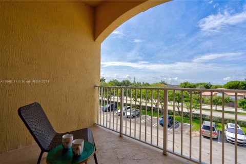 Condominio en venta en Cutler Bay, Florida, 2 dormitorios, 92.07 m2 № 1329964 - foto 26