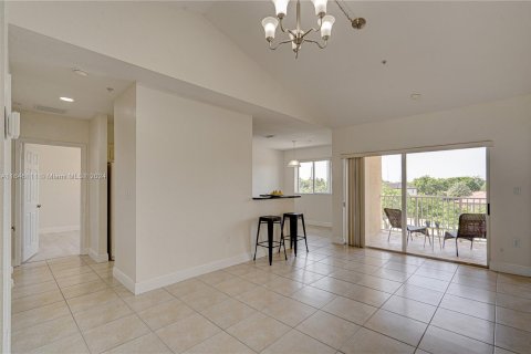 Copropriété à vendre à Cutler Bay, Floride: 2 chambres, 92.07 m2 № 1329964 - photo 1