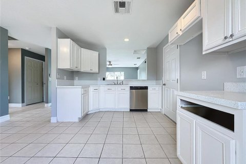 Casa en venta en Kissimmee, Florida, 3 dormitorios, 114.46 m2 № 1297942 - foto 11