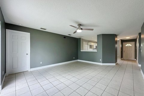 Villa ou maison à vendre à Kissimmee, Floride: 3 chambres, 114.46 m2 № 1297942 - photo 8