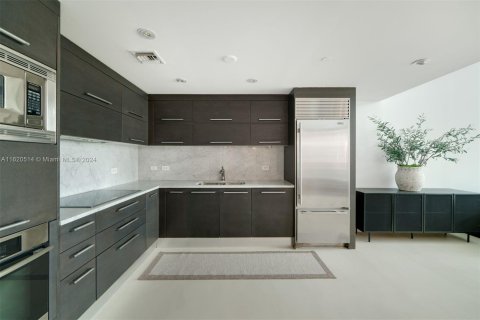 Condominio en venta en Miami, Florida, 3 dormitorios, 150.5 m2 № 1241517 - foto 9