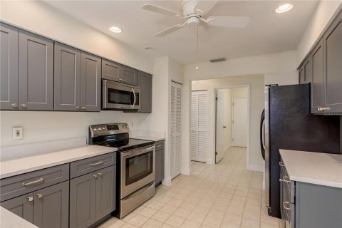 Casa en venta en Palm Harbor, Florida, 3 dormitorios, 162.39 m2 № 1360876 - foto 8