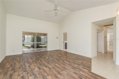 Casa en venta en Palm Harbor, Florida, 3 dormitorios, 162.39 m2 № 1360876 - foto 7