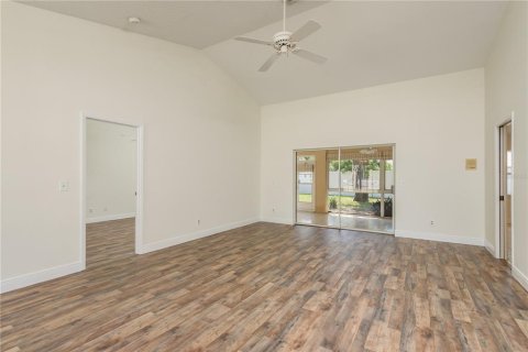 Casa en venta en Palm Harbor, Florida, 3 dormitorios, 162.39 m2 № 1360876 - foto 4