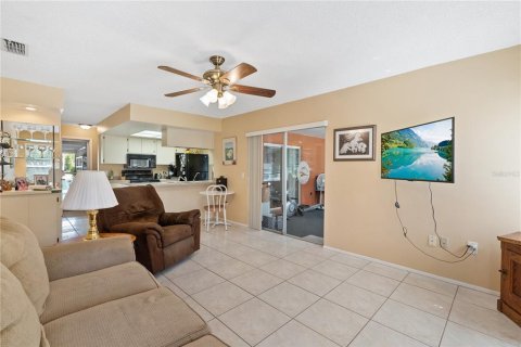 Casa en venta en Port Richey, Florida, 2 dormitorios, 168.52 m2 № 1407958 - foto 14