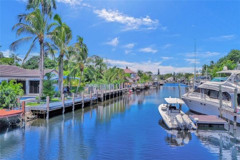 Villa ou maison à vendre à Fort Lauderdale, Floride: 4 chambres, 203.18 m2 № 1345821 - photo 13