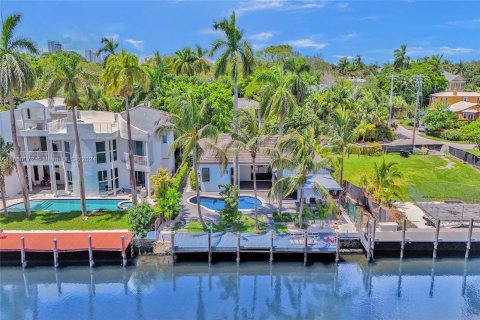 Casa en venta en Fort Lauderdale, Florida, 4 dormitorios, 203.18 m2 № 1345821 - foto 7