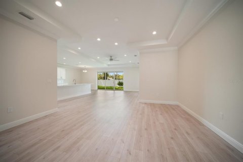 Casa en venta en Lutz, Florida, 3 dormitorios, 197.51 m2 № 1025466 - foto 20