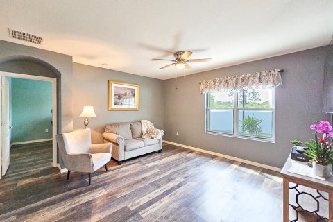 Casa en venta en New Smyrna Beach, Florida, 4 dormitorios, 167.78 m2 № 1063081 - foto 20