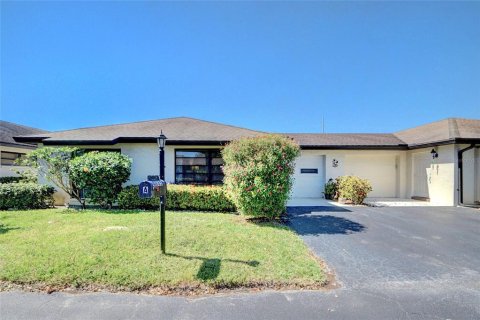 Villa ou maison à vendre à Boynton Beach, Floride: 2 chambres, 130.06 m2 № 1063079 - photo 3