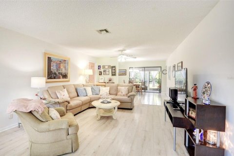 Casa en venta en Boynton Beach, Florida, 2 dormitorios, 130.06 m2 № 1063079 - foto 7