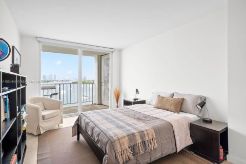 Condo in Miami Beach, Florida, 2 bedrooms  № 1348497 - photo 7