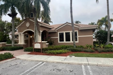 Casa en venta en Royal Palm Beach, Florida, 5 dormitorios, 248.7 m2 № 1038143 - foto 13