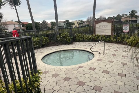 Casa en venta en Royal Palm Beach, Florida, 5 dormitorios, 248.7 m2 № 1038143 - foto 10