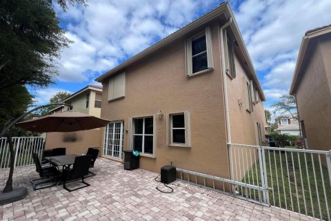 Casa en venta en Royal Palm Beach, Florida, 5 dormitorios, 248.7 m2 № 1038143 - foto 17