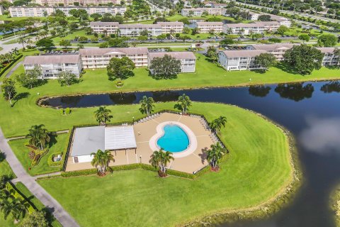 Copropriété à vendre à Boca Raton, Floride: 2 chambres, 78.04 m2 № 1038146 - photo 1