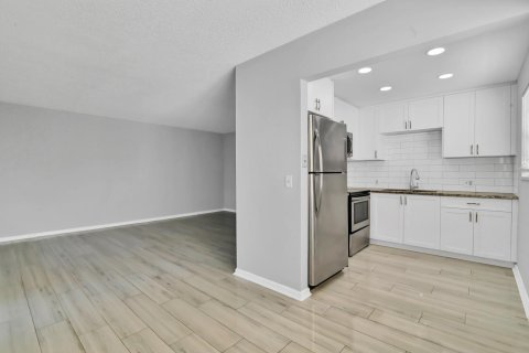 Condo in Boca Raton, Florida, 2 bedrooms  № 1038146 - photo 18