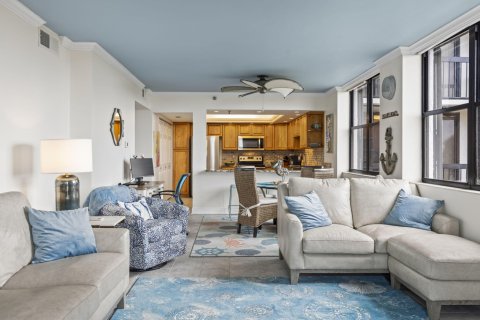 Condominio en venta en Hutchinson Island South, Florida, 2 dormitorios, 112.13 m2 № 1068440 - foto 30