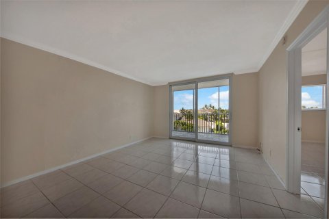 Condo in Boca Raton, Florida, 2 bedrooms  № 1222569 - photo 13