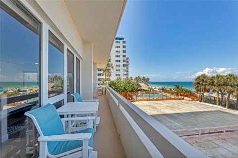 Copropriété à vendre à Fort Lauderdale, Floride: 2 chambres, 152.82 m2 № 1222656 - photo 13