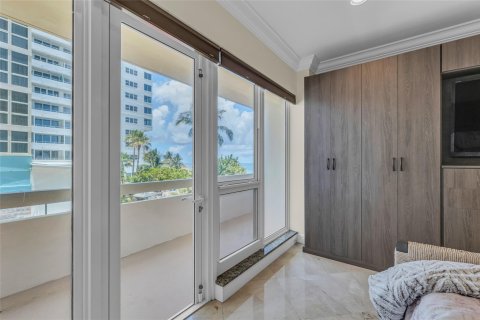 Copropriété à vendre à Fort Lauderdale, Floride: 2 chambres, 152.82 m2 № 1222656 - photo 21