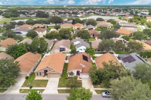 Villa ou maison à vendre à Kissimmee, Floride: 4 chambres, 181.81 m2 № 1300672 - photo 29