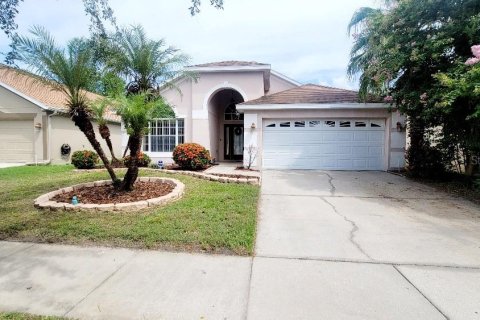 Villa ou maison à vendre à Kissimmee, Floride: 4 chambres, 181.81 m2 № 1300672 - photo 1