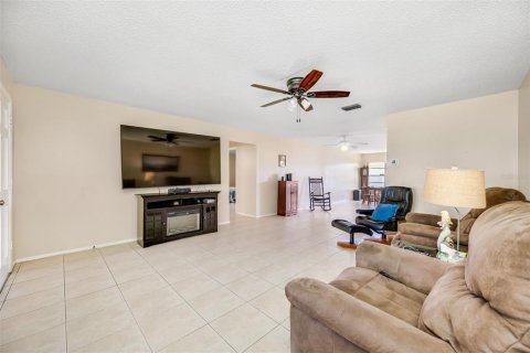 Condominio en venta en Pinellas Park, Florida, 2 dormitorios, 145.86 m2 № 1402137 - foto 22