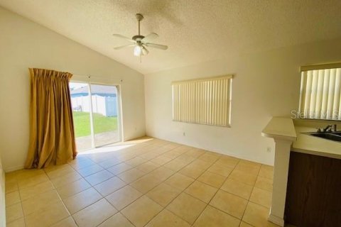 Casa en alquiler en Saint Cloud, Florida, 3 dormitorios, 146.14 m2 № 1346878 - foto 8