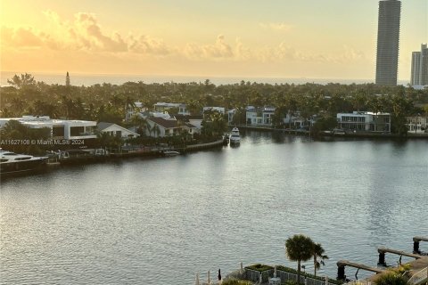 Condo in Aventura, Florida, 2 bedrooms  № 1282196 - photo 28