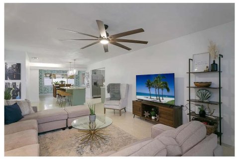 Villa ou maison à vendre à Hollywood, Floride: 3 chambres, 133.31 m2 № 1208861 - photo 20