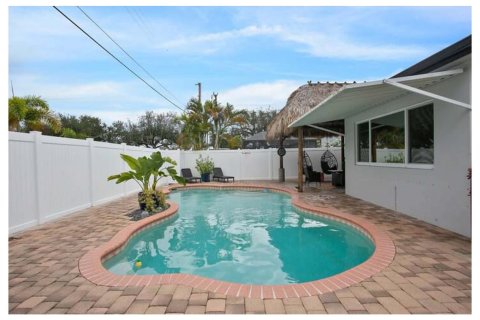 Villa ou maison à vendre à Hollywood, Floride: 3 chambres, 133.31 m2 № 1208861 - photo 4