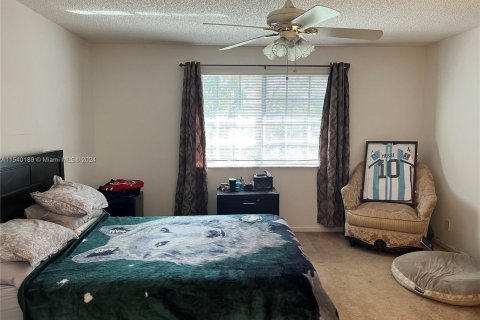 Купить таунхаус в Уэст-Палм-Бич, Флорида 3 спальни, 156.91м2, № 1037727 - фото 19