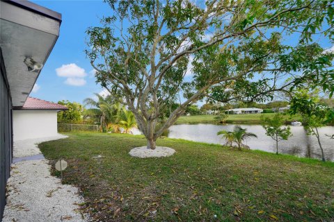 Villa ou maison à vendre à Delray Beach, Floride: 3 chambres, 188.22 m2 № 1027039 - photo 11