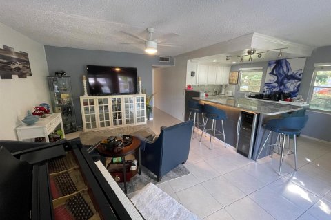 Copropriété à vendre à Deerfield Beach, Floride: 2 chambres, 76.18 m2 № 1077036 - photo 22