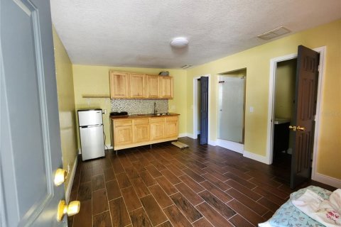 Casa en venta en Tampa, Florida, 5 dormitorios, 252.97 m2 № 1064070 - foto 14