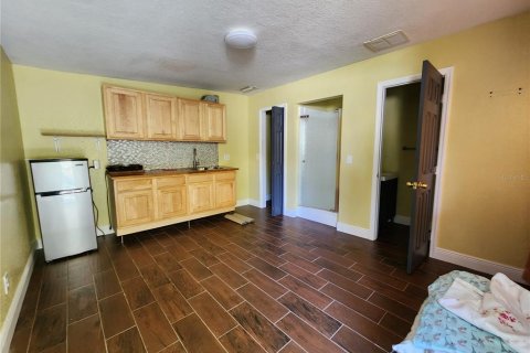 Casa en venta en Tampa, Florida, 5 dormitorios, 252.97 m2 № 1064070 - foto 7