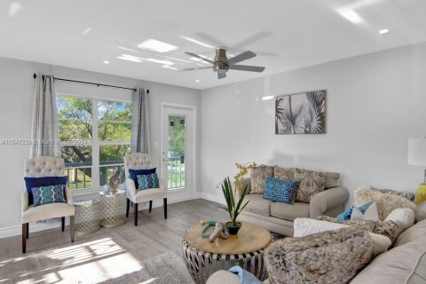 Copropriété à vendre à Vero Beach, Floride: 2 chambres, 92.9 m2 № 1054430 - photo 1