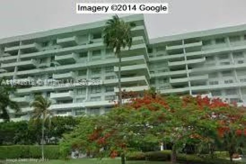 Copropriété à vendre à Key Biscayne, Floride: 1 chambre, 83.15 m2 № 1325494 - photo 1