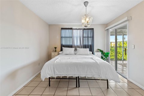 Condominio en venta en Homestead, Florida, 2 dormitorios, 77.11 m2 № 1033514 - foto 10