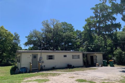 House in Fruitland Park, Florida 2 bedrooms, 80.27 sq.m. № 1346459 - photo 5