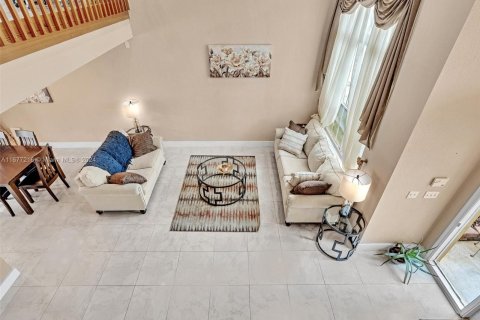 Villa ou maison à vendre à Pembroke Pines, Floride: 4 chambres, 202.06 m2 № 1402786 - photo 28