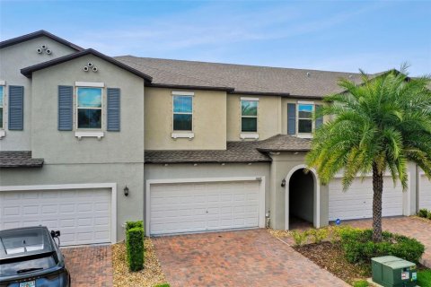 Touwnhouse à vendre à Tampa, Floride: 3 chambres, 182.46 m2 № 1392498 - photo 2